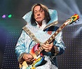 Todd Rundgren Biography - Facts, Childhood, Family Life & Achievements
