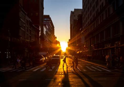 Crosswalk Night Stock Photos Pictures And Royalty Free Images Istock