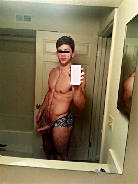 Thumbs Pro Fb4now Bill Reilich Aka Nick The Gardener Nude Selfie
