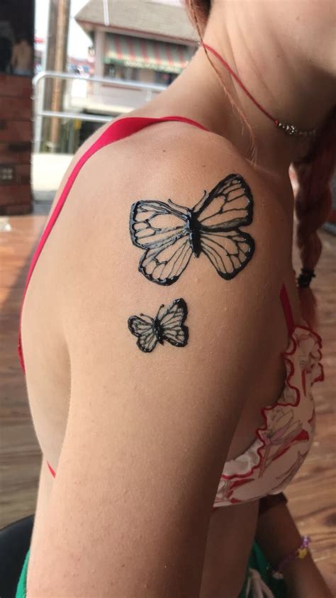 It is an ancient adornment on the body that has a lot of meanings. Butterfly Henna Tattoo | Henna tattoo, Tattoos, Henna