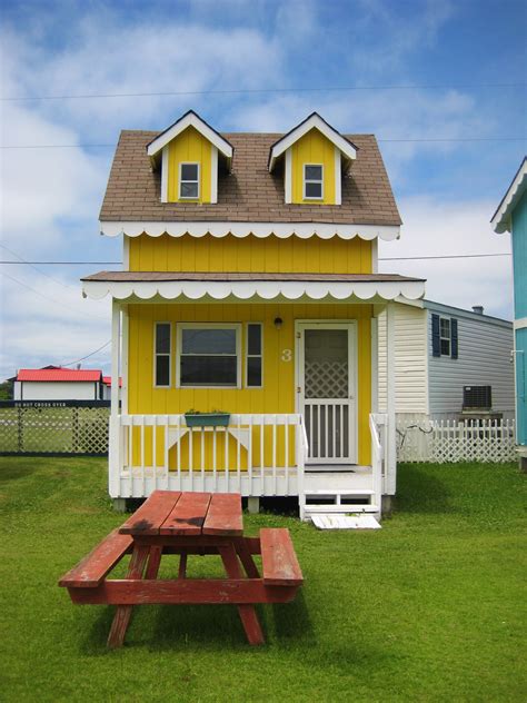 Such A Cute Tiny Home Picturesoftinyhomes Tiny Cottage Small House