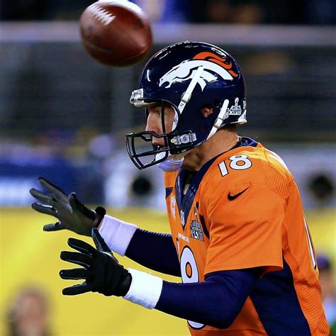 Bad Snap On Broncos First Play Of Super Bowl Xlviii Results In Safety