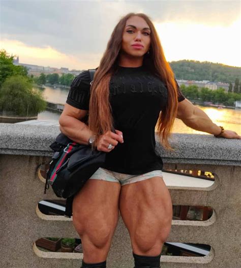 Nataliya Kuznetsova Russian Female Bodybuilder Body Building Women Muscle Women Bodybuilding