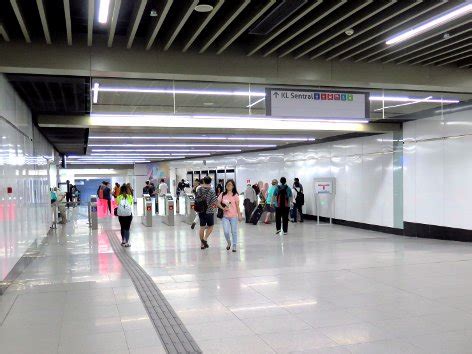 Get off at the kl sentral station and walk a distance of 0.5 km to reach. Muzium Negara MRT Station - klia2.info