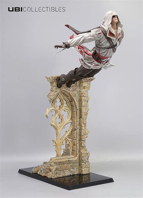 Assassin S Creed Ii Ezio Leap Of Faith Action Figure Limited Amazon