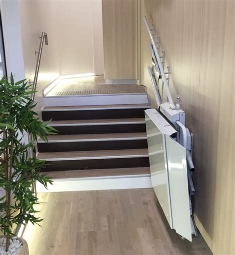 S7 Sr Inclined Platform Stair Lift Staircase Wheelchair Access Terry