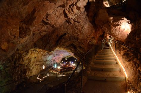 Grand Canyon Caverns Is Incredible For An Overnight Stay