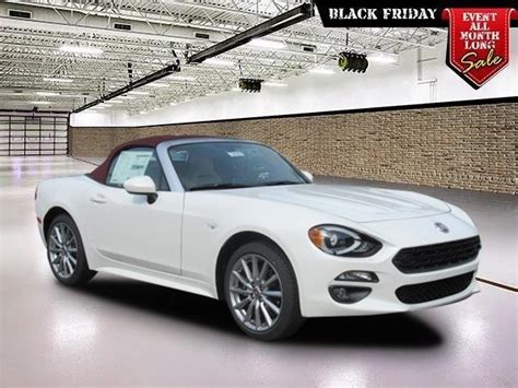 New 2018 Fiat 124 Spider Lusso Red Top Edition Convertible Convertible