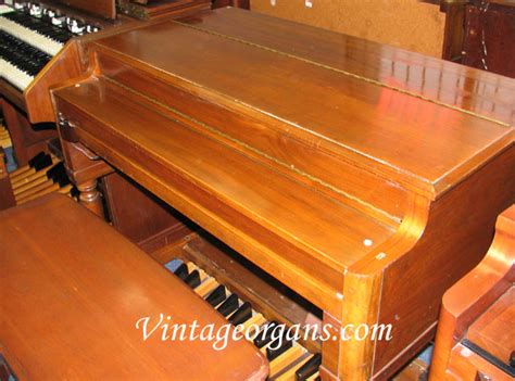 Vintage Hammond Church Organs 1974 Hammond B3 Rocks With 122a Leslie