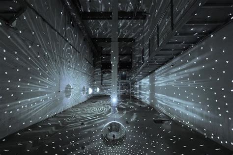 Take An Electrifying Look Inside The Worlds First Light Art Museum
