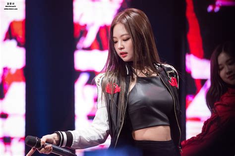 7 Pictures Of Blackpink Jennies Sexy New Stage Outfit Koreaboo