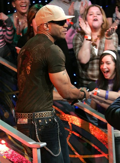 LL Cool J Promotes His Book On TRL