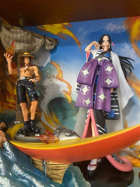 One Piece Figurines Boa Hancock And Komurasaki Hobbies And Toys Toys And Games On Carousell