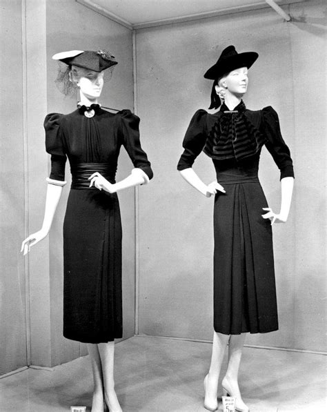 Late 1930s 40s Fashion High Fashion Vintage Fashion Womens Fashion