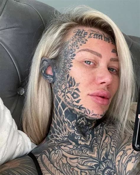 Britain S Most Tattooed Woman Showcases Natural Beauty In Rare Makeup