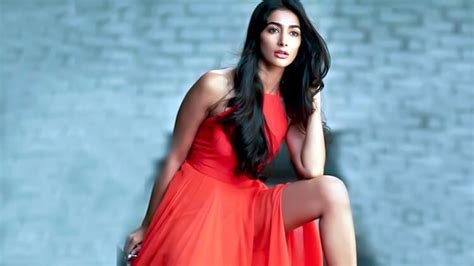 20 top pooja hegde hot and sexy bikini images will blow your mind away
