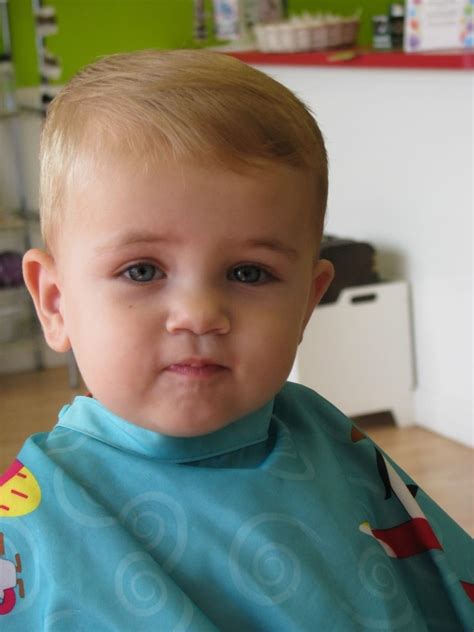 45 Toddler Boy Haircuts Für Süß Und Liebenswert Aussehen Beste Frisuren