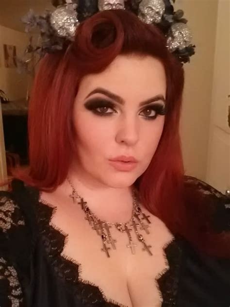 Image Of Tess Munster