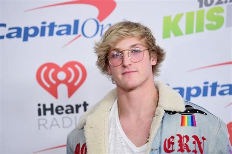 Youtube Star Logan Paul Apologizes For ‘huge Mistake After Posting Video Showing Body Of