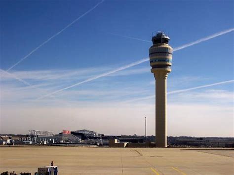 Control Tower At The Atlanta Airport Flickr Photo Sharing