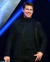 Pictures of Tom Cruise Lawyer Movie