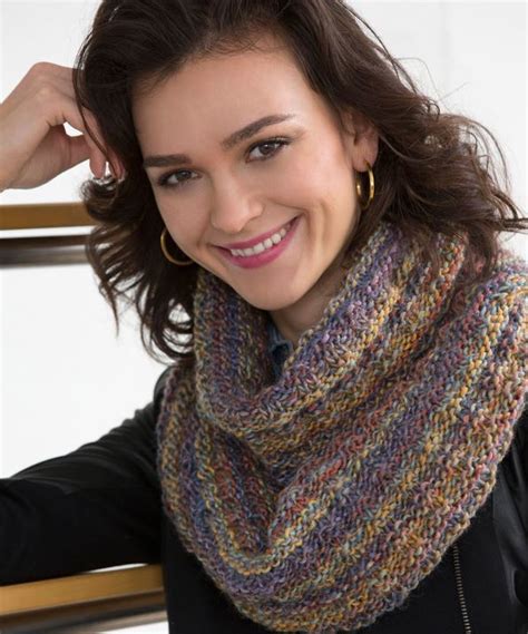 Easy Infinity Scarf Knitting Pattern Mikes Natura