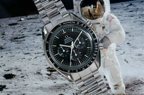 Omega Speedmaster Watch From The Earth To The Moon History Models