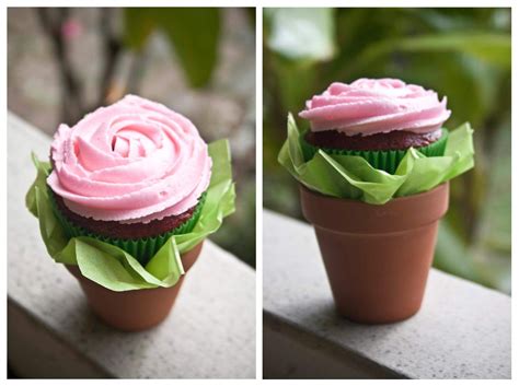 Two Pictures Of Cupcakes With Pink Frosting And Green Leaves