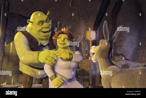 Shrek Princess Fiona And Donkey Shrek 2 2004 Stock Photo 78243687 Alamy