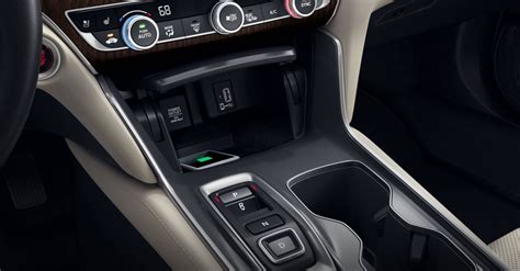 2021 honda accord hybrid interior from driver. 2021 Honda Accord Hybrid Review, Specs, Release Date ...