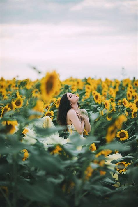 Sunflower Girl Photography By Jovana Rikalo Ego Alterego