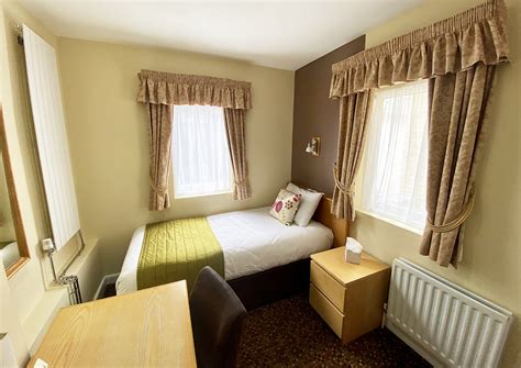 Single Rooms In London Darlington Hotel