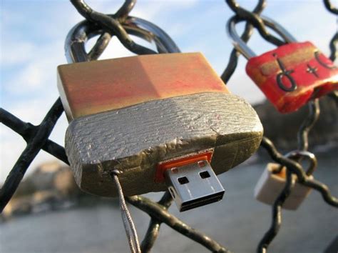 There Are Hidden Usb Drives All Over The World With Secret Files For
