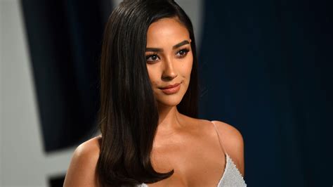 Exclusive Shay Mitchell Reveals The First Thing Shes Doing When
