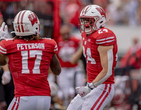 Wisconsin Releases Week 4 Depth Chart Hunter Wohler Takes Home Honors