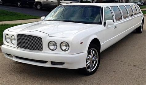 Buy Used Beautiful Bentley Look Conversion On A 1995 Town Car 12