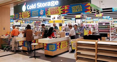 It was founded by the teng family in 1944.giant is one of the largest company of the retail industry in malaysia. Pasar Raya Cold Storage Secara Rasmi Henti Operasi Hari Ini