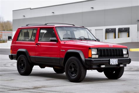 1996 Jeep Cherokee 4x4 2 Door For Sale On Bat Auctions Closed On