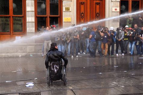 Turkey Mine Disaster Did Turkish Pm Erdo An Slap A Female Protester In