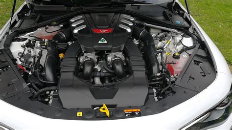 Alfa Giulia Quadrifoglio 29 V6 Engine Sound Youtube