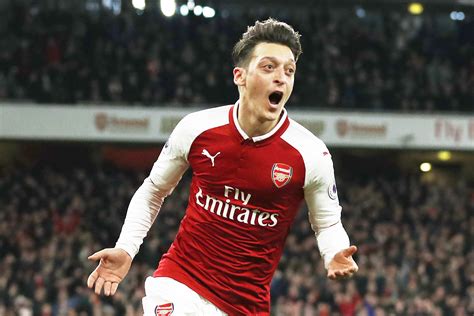 Mesut ozil's current contract keeps him at arsenal until 2021 and pays him an estimated $24 million annually. Ozil stays to become highest-paid Arsenal player ever: report, Sport, Phnom Penh Post