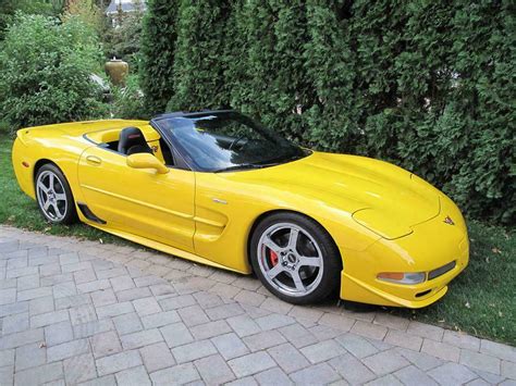 2001 Chevrolet Corvette Z06 Custom Convertible Front 34 133556