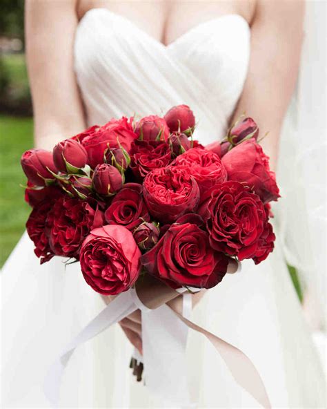 34 Romantic Red Wedding Bouquets Martha Stewart Weddings