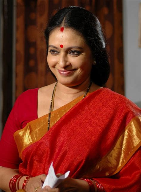 Sexy Tamil Mature Actress Seetha