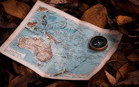 Download Wallpaper 3840x2400 Map Compass Leaves Autumn Travel 4k