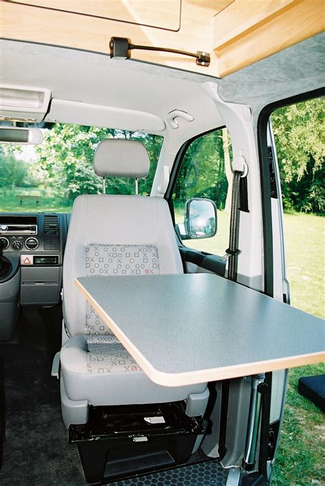 Über 362 bewertungen helfen ihnen bank in ihrer nähe zu finden. HekkemaKampeerauto's: VW T5 L2H1 met complete ombouw en ...