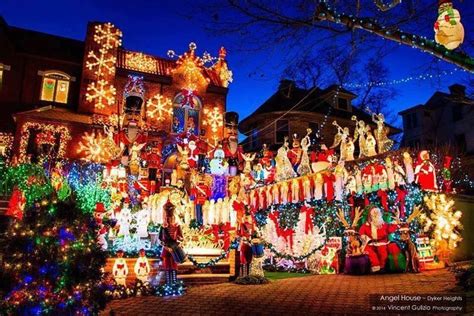 Here Are The Best Towns To See Stunning Christmas Lights Across The Us