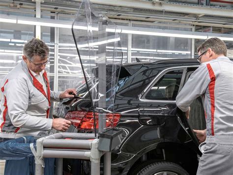 Neuanfang: Audi startet Produktion mit vielen Fragezeichen
