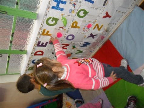 Escola Municipal De Educação Infantil Paulistinha Alfabeto Concreto