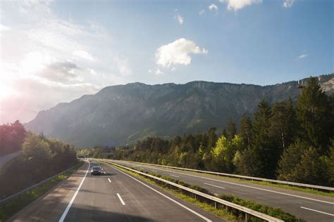 Top 5 Driving Roads In Switzerland